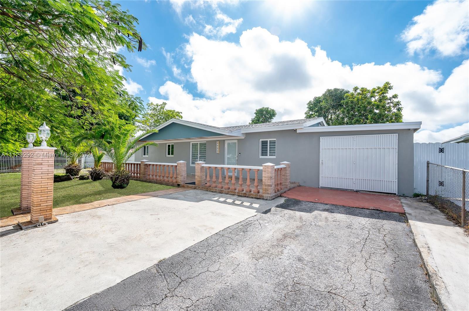 4932 NW 189th Terrace Miami Gardens FL 33055