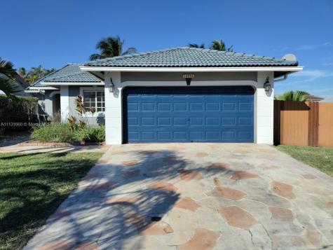 14305 SW 182nd Terrace Miami FL 33177