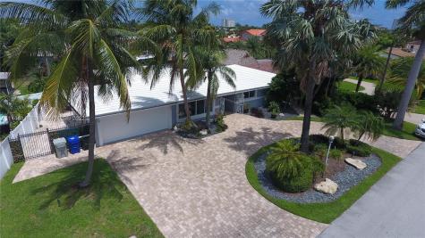 2241 SE 10th Court Pompano Beach FL 33062