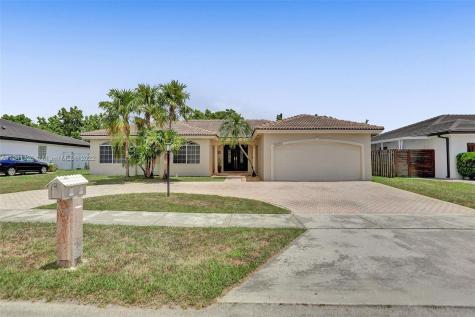 15373 SW 168th Terrace Miami FL 33187