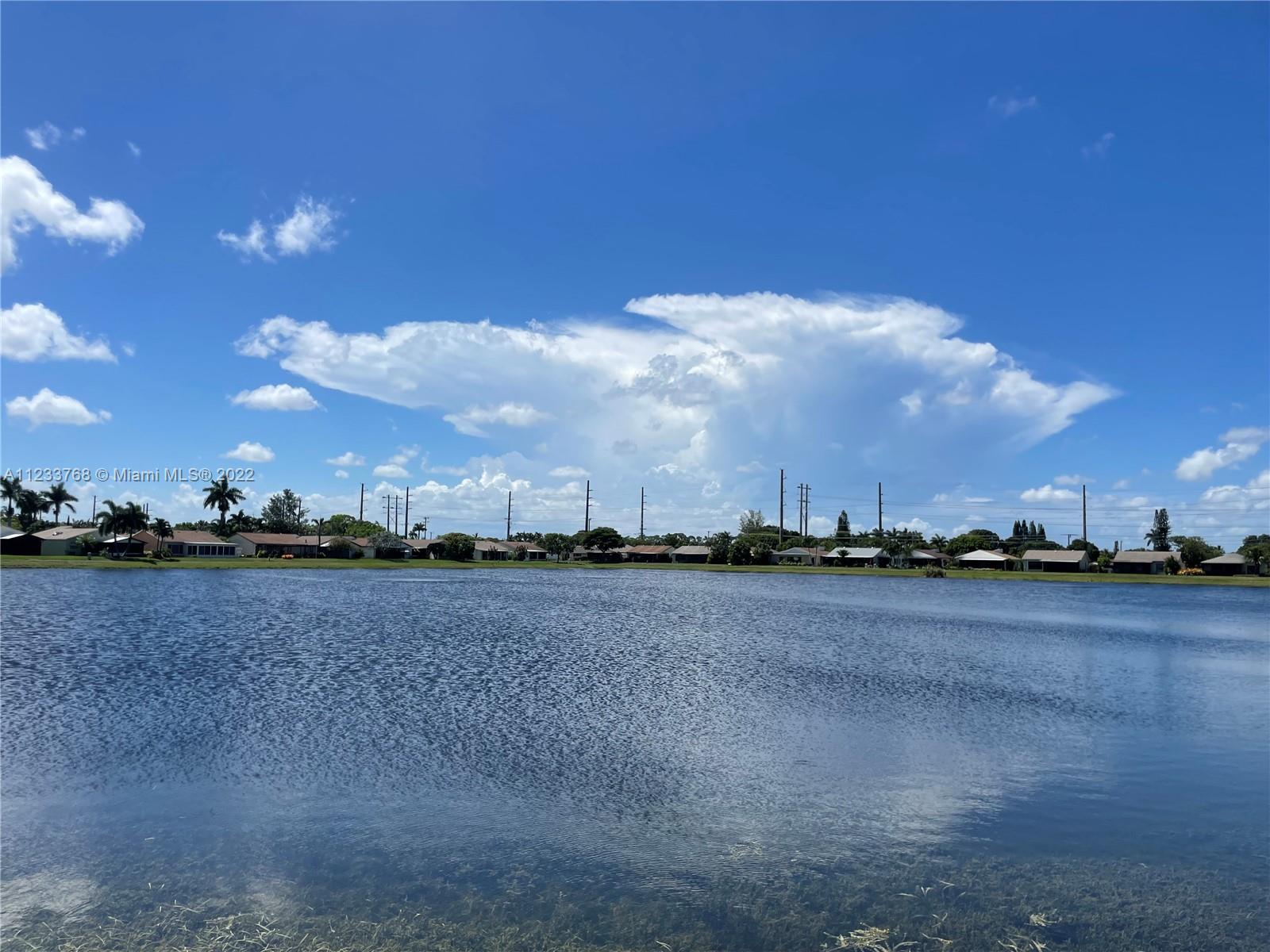 5304 Mirror Lakes Boulevard Boynton Beach FL 33472