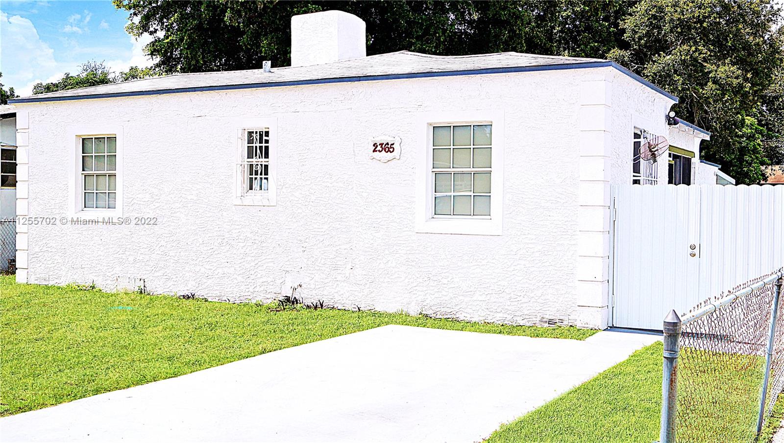 2365 NW 171st Terrace Miami Gardens FL 33056