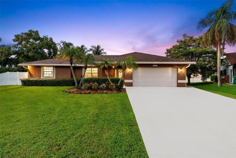 2261 NW 121st Avenue Plantation FL 33323