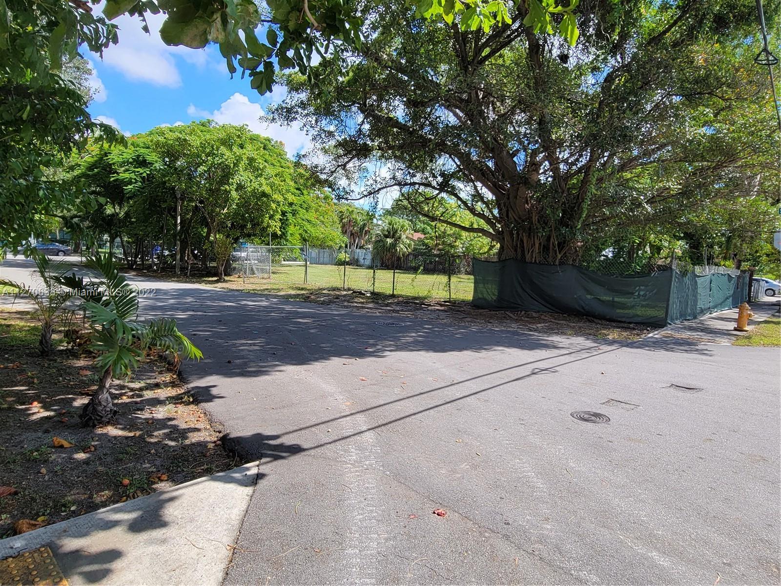 2290 SW 13th Street Miami FL 33145