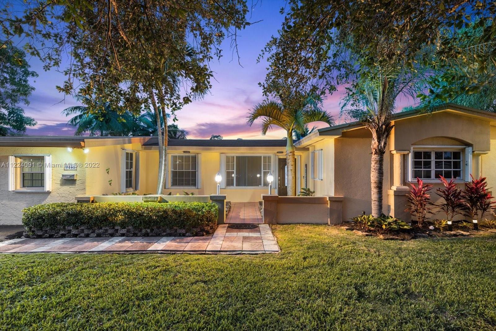 8465 SW 185th Terrace Cutler Bay FL 33157