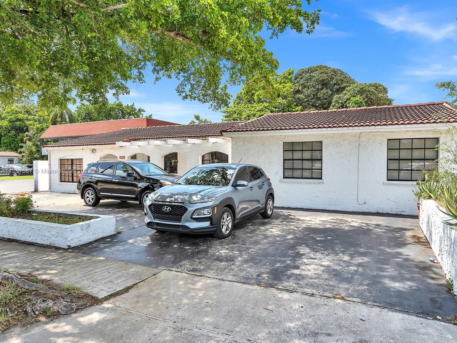 2631 Pierce Street Hollywood FL 33020