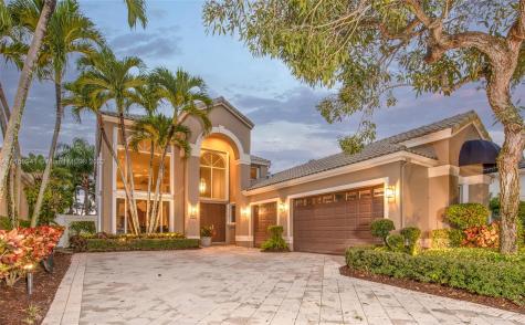 3537 NW Clubside Circle Boca Raton FL 33496