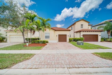 965 NE 37th Place Homestead FL 33033