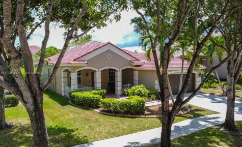 4387 Fox Ridge Drive Weston FL 33331