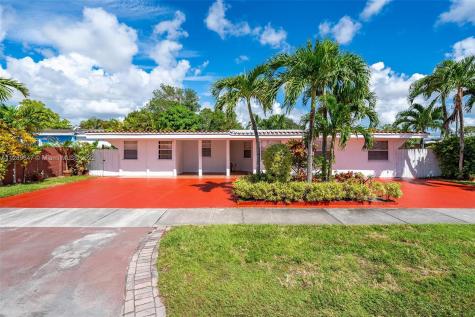10245 SW 37th Terrace Miami FL 33165