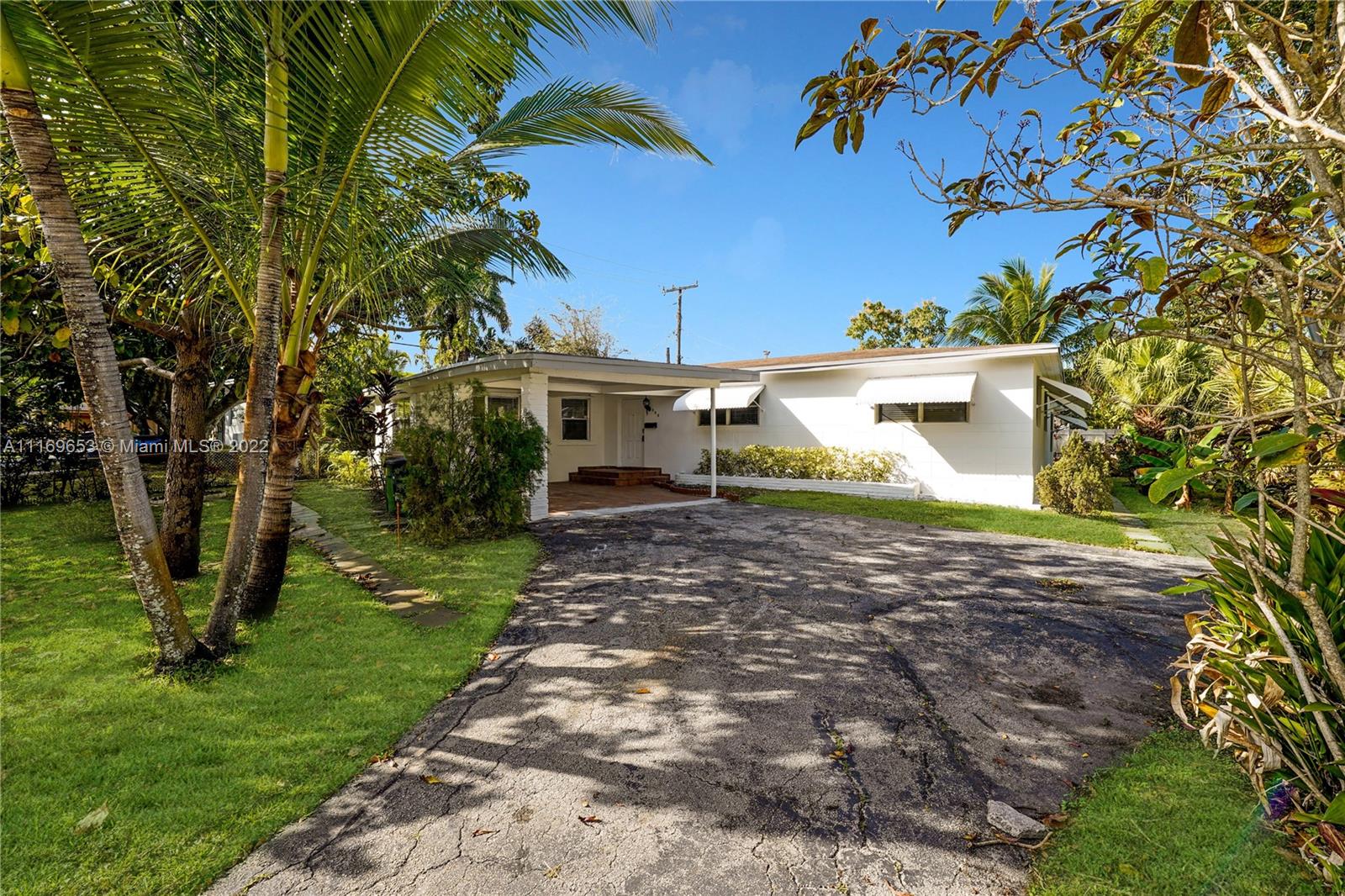 195 NE 128th Street North Miami FL 33161