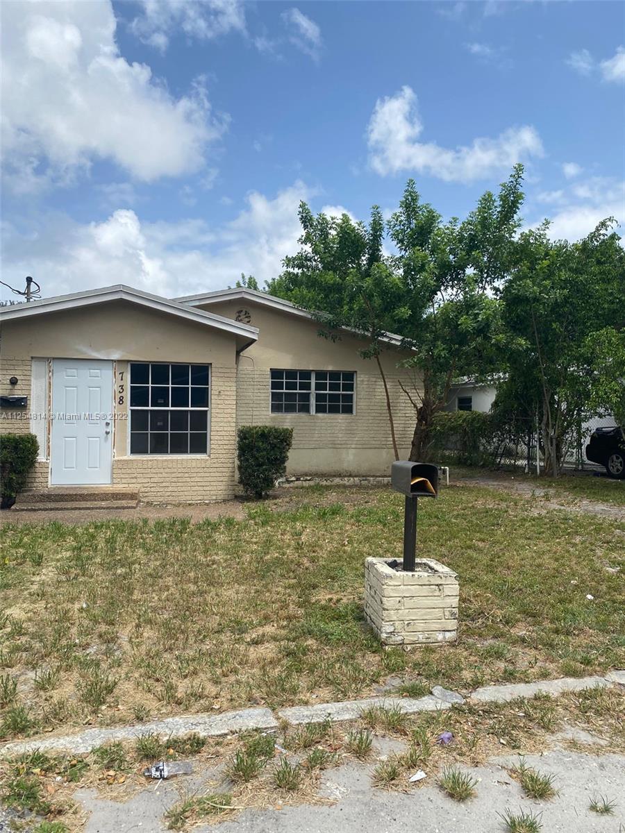 738 NW 15th Way Fort Lauderdale FL 33311