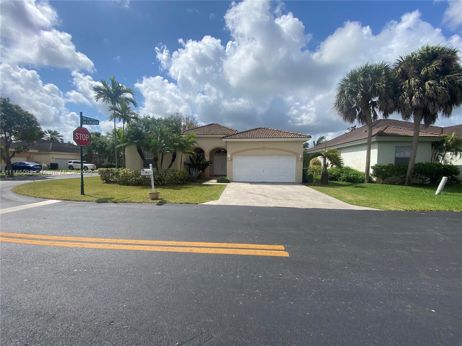 2840 SE 5th Place Homestead FL 33033