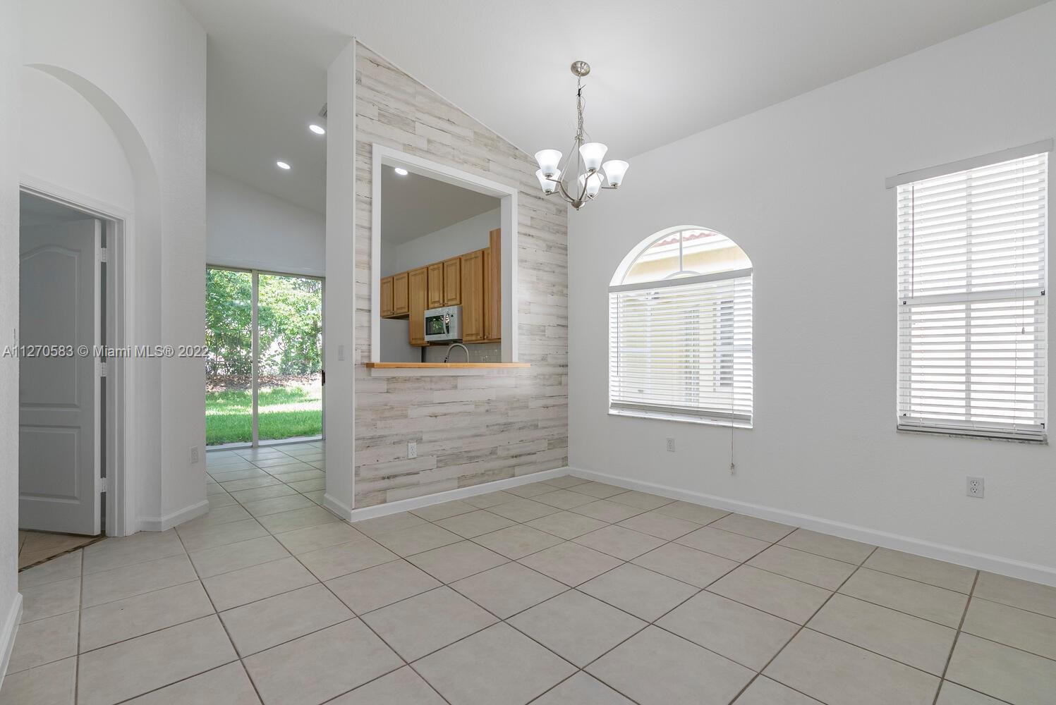 936 NE 37th Avenue Homestead FL 33033