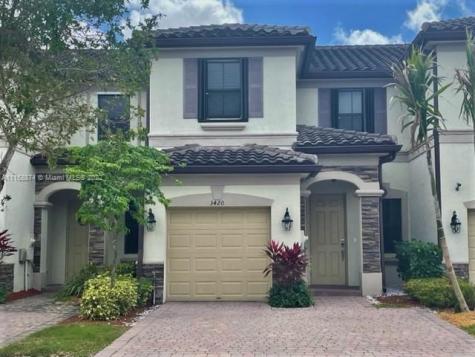 3420 W 92nd Place Hialeah FL 33018