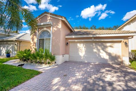 5109 Heron Place Coconut Creek FL 33073