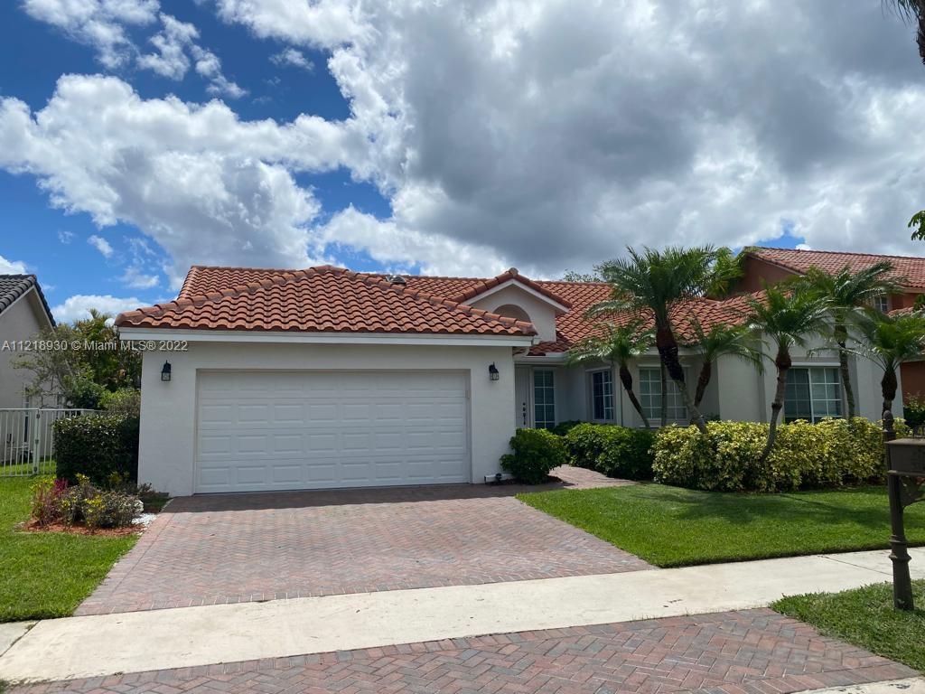 484 Spinnaker Weston FL 33326