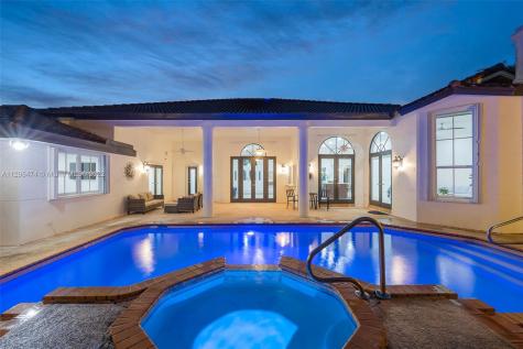 16782 SW 78th Court Palmetto Bay FL 33157