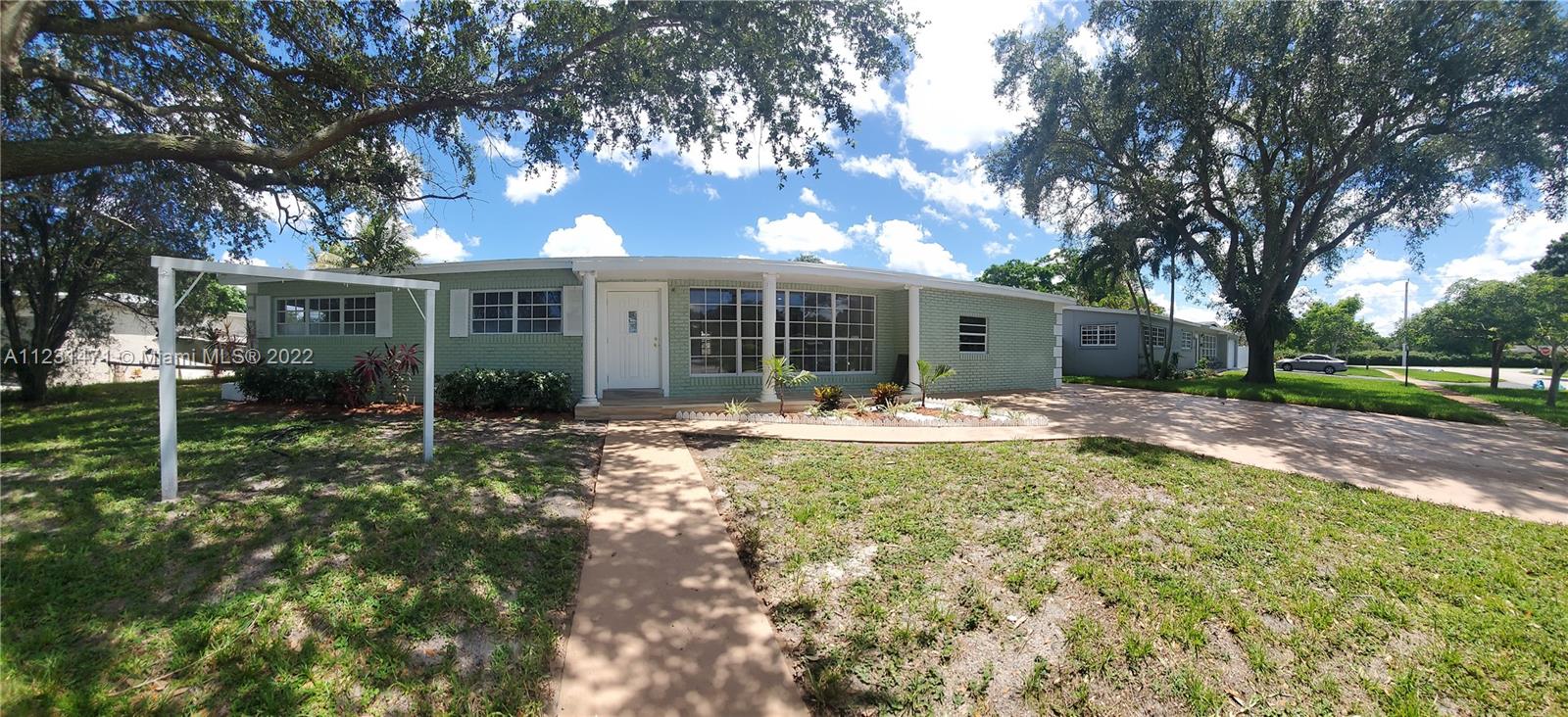 6900 NW 13th Street Plantation FL 33313