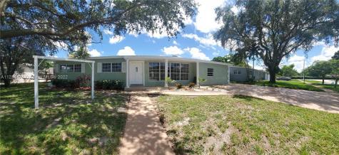 6900 NW 13th Street Plantation FL 33313