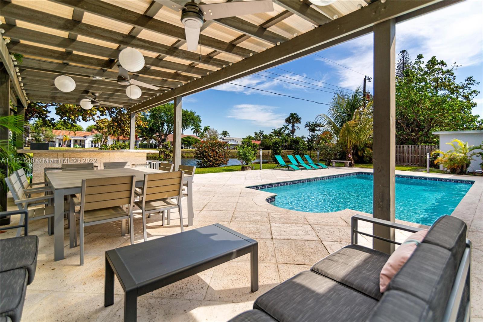 8601 SW 84th Terrace Miami FL 33143