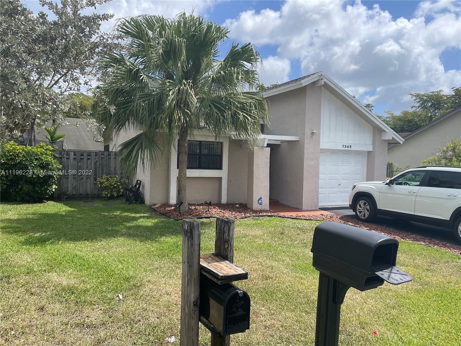 7349 NW 38th Place Coral Springs FL 33065