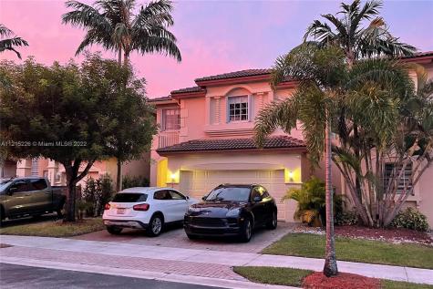 11565 NW 71st Street Doral FL 33178