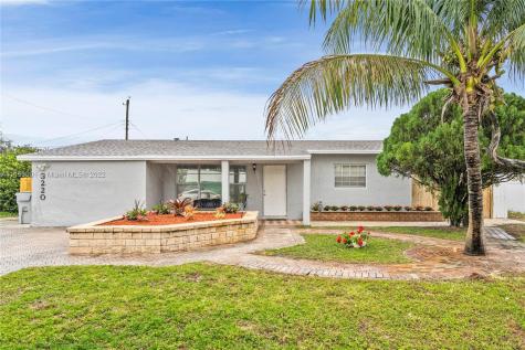 3220 NE 9th Terrace Pompano Beach FL 33064