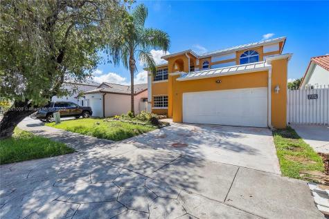 15618 SW 63rd Terrace Miami FL 33193