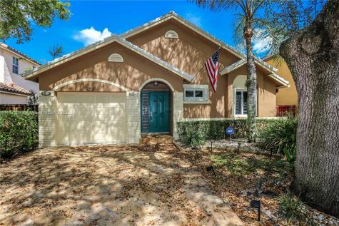 9881 NW 5th Place Plantation FL 33324