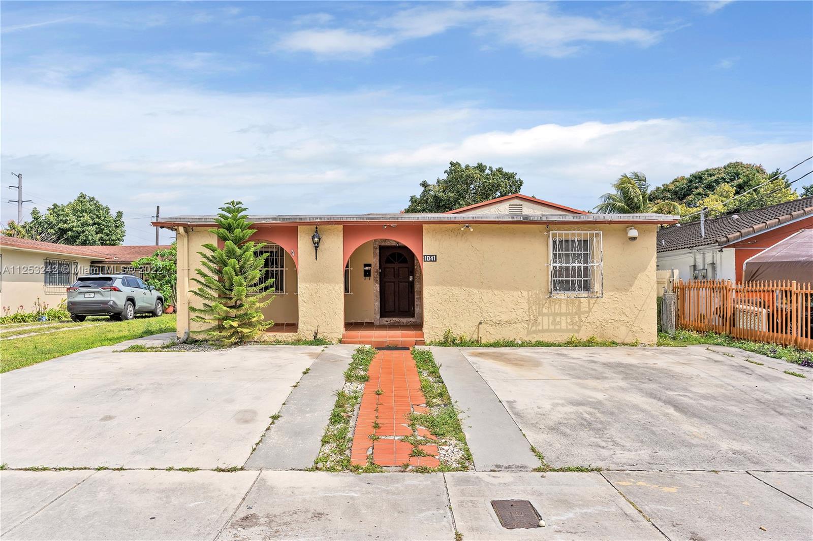 1041 NW 32nd Place Miami FL 33125