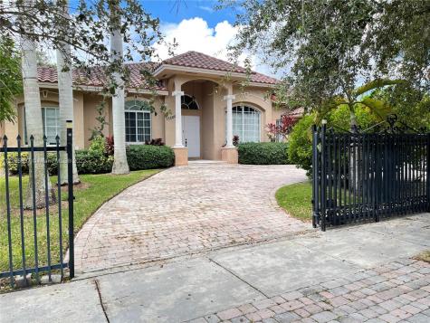 15280 SW 89th Avenue Palmetto Bay FL 33157