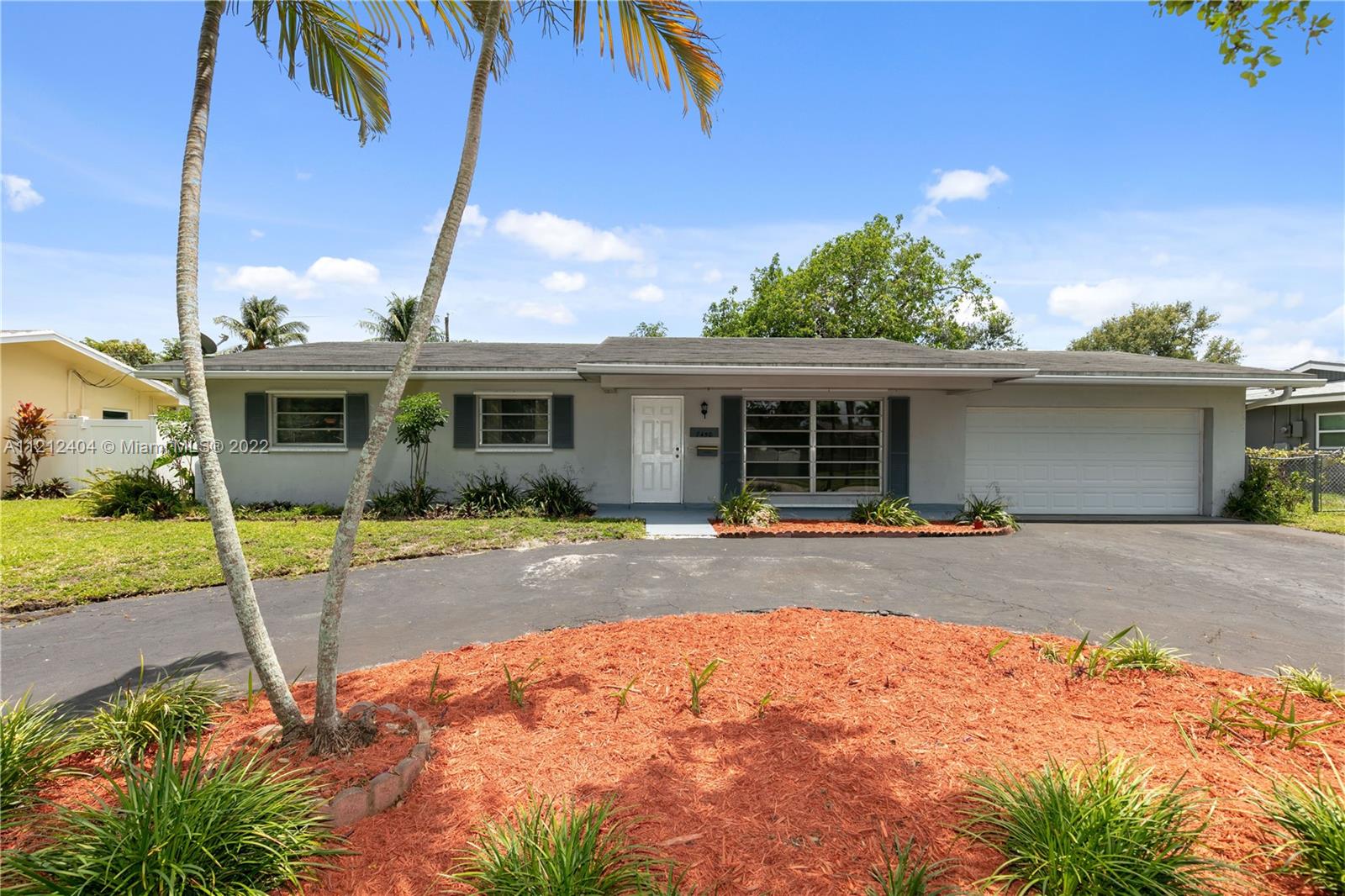 7450 NW 11th Place Plantation FL 33313