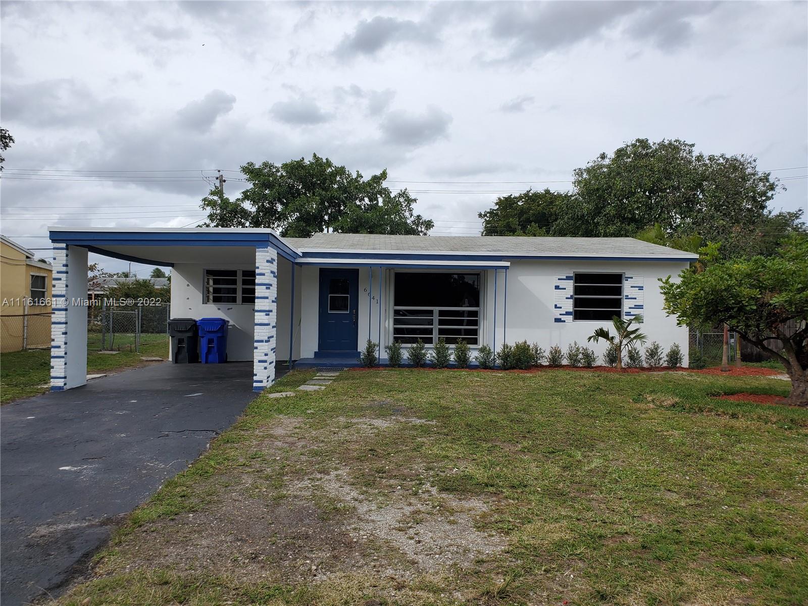 6641 Park Street Hollywood FL 33024