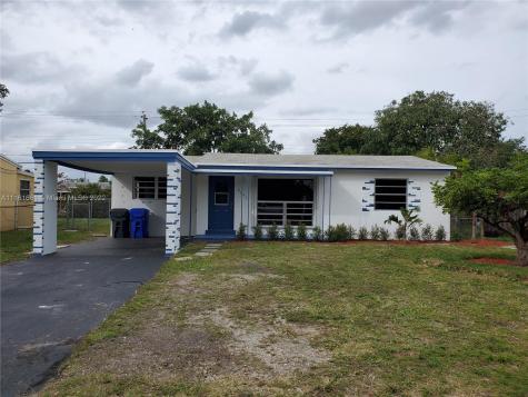 6641 Park Street Hollywood FL 33024