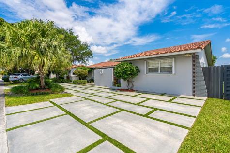 10701 SW 27th Street Miami FL 33165