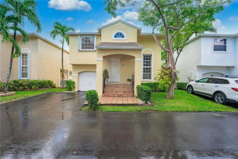 11903 NW 12th Street Pembroke Pines FL 33026