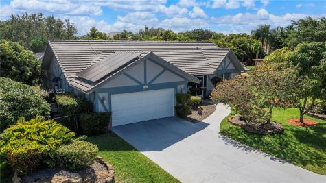 1382 NW 100th Avenue Coral Springs FL 33071