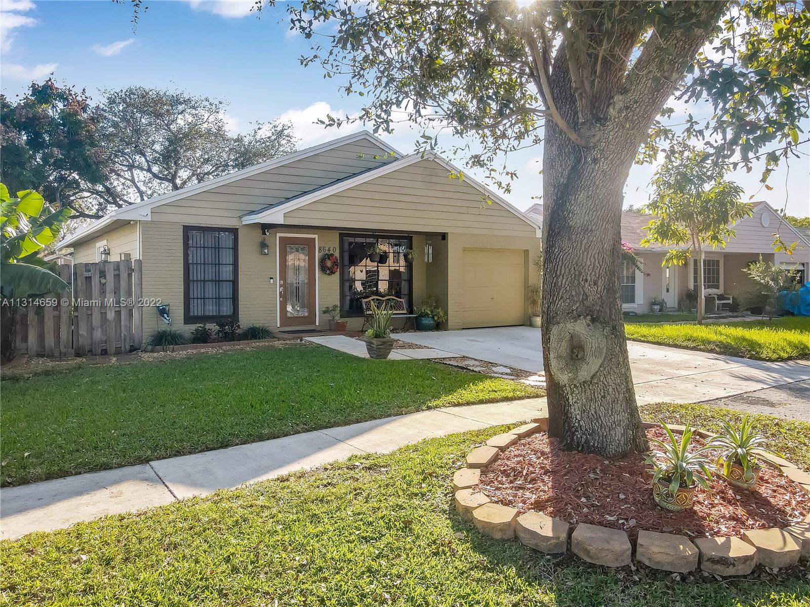 8640 SW 14th Court Pembroke Pines FL 33025