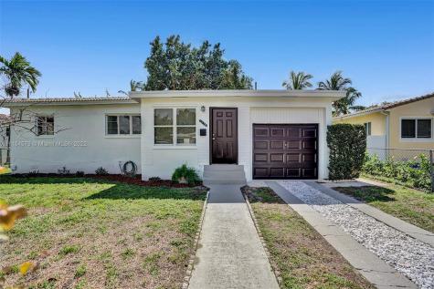 6338 NW 40th Street Virginia Gardens FL 33166