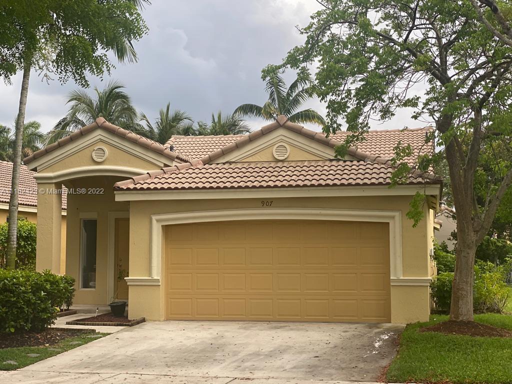 907 Golden Cane Drive Weston FL 33327